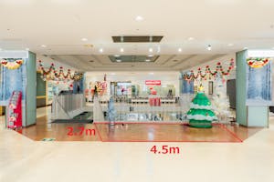 【松竹大船ショッピングセンター】ポップアップストアやイベントに適した商業施設内2Fにある螺旋階段踊場のイベントスペース