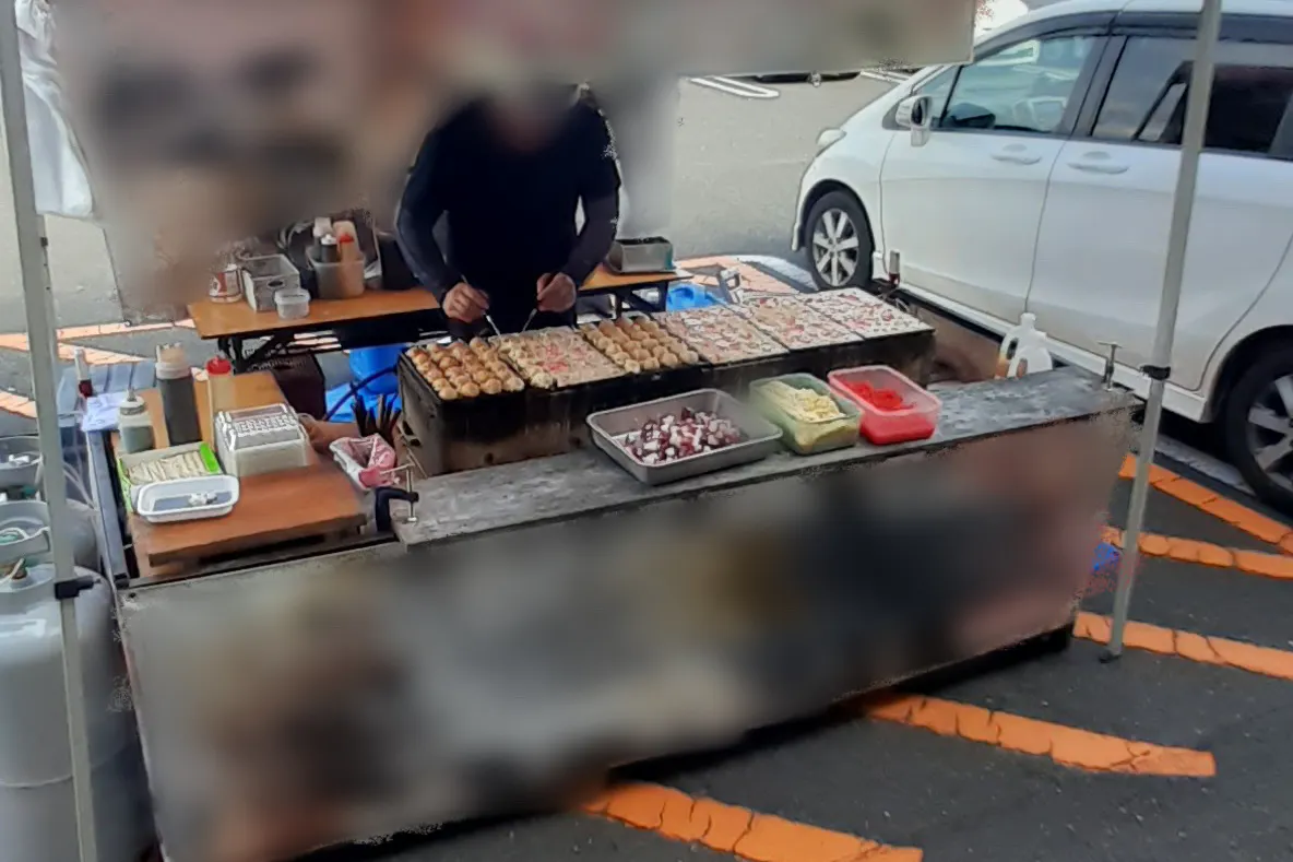 【ダイナム佐賀川副店ゆったり館】キッチンカー出店やプロモーションイベントに最適なアミューズメント施設のイベントスペース(めん六前)