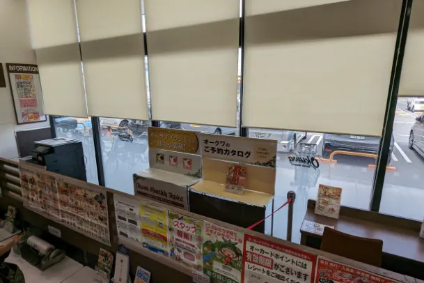 【オークワ大東】プロモーションに利用可能なサッカー台裏のスペース(元イートインスペース)