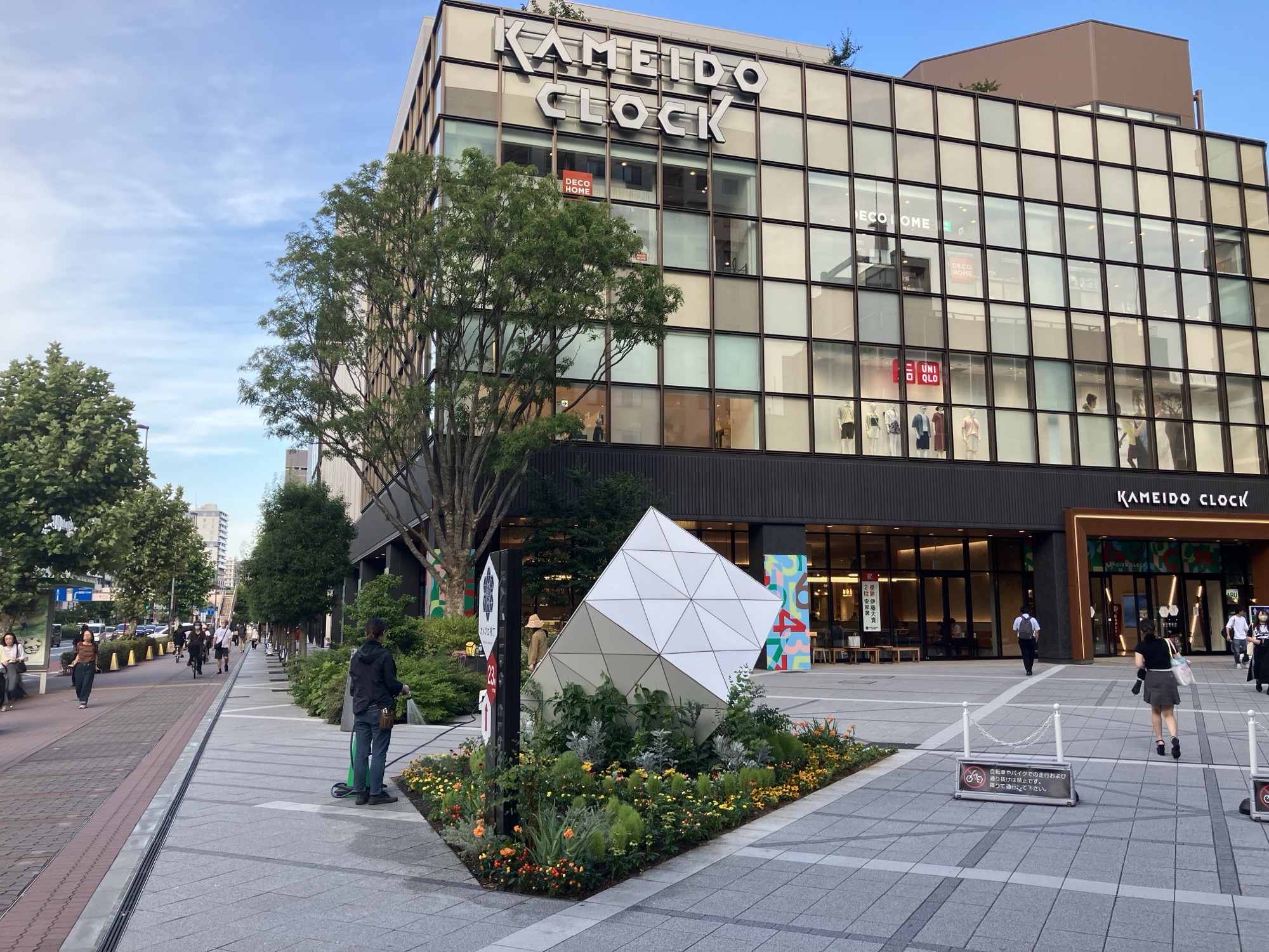 【KAMEIDO CLOCK】1Fカメクロプラザ 大型イベントやキッチンカー出店に最適な屋外催事イベントスペース