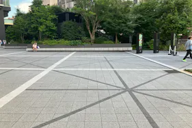 【KAMEIDO CLOCK】1Fカメクロプラザ 大型イベントやキッチンカー出店に最適な屋外催事イベントスペース