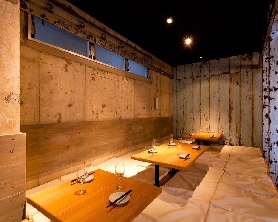 【西船橋駅2分】ローンチパーティーなどのクローズドイベントや撮影に適したあたたかみのある雰囲気のカフェ