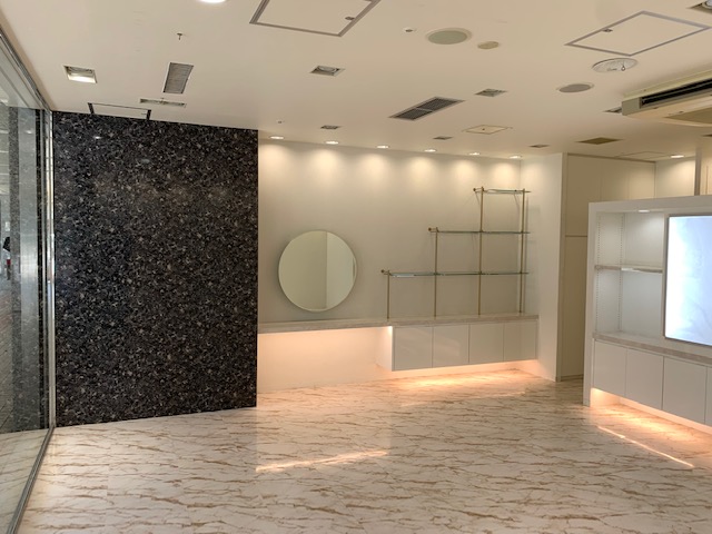 物販店ですぐに使える商品棚