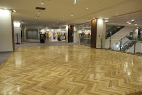 【イオンモールKYOTO】Sakura館 3階 吹き抜け横