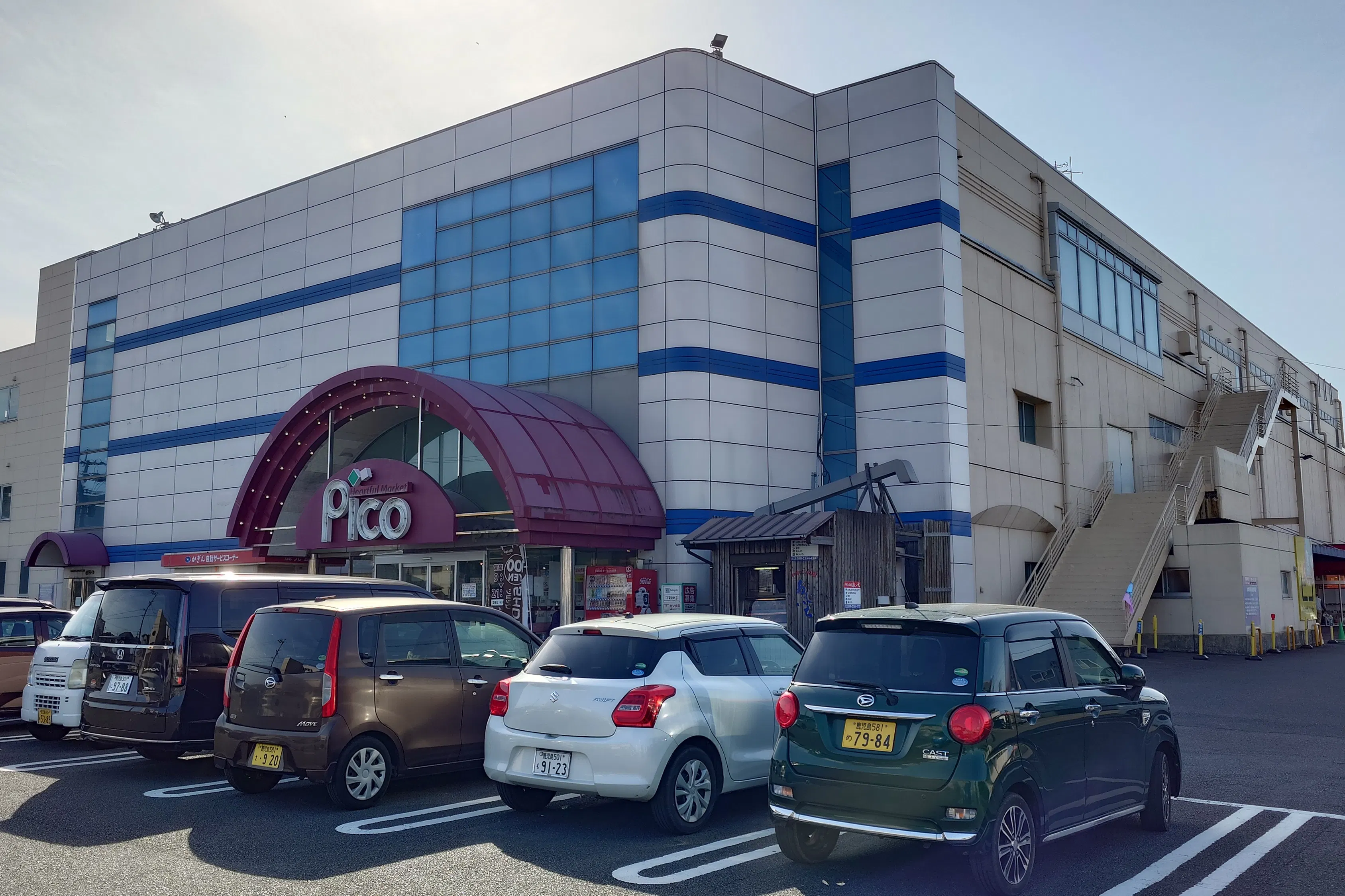 【ピコ】プロモーション・物販に最適な1階正面玄関付近の店内スペース