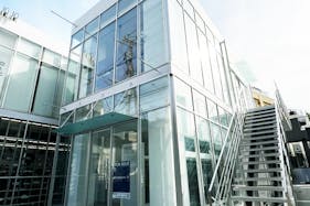 【明治神宮前駅5分|3月から料金改定予定】今が一番お得!ポップアップや展示会に最適!原宿通り沿いの1階路面イベントスペース