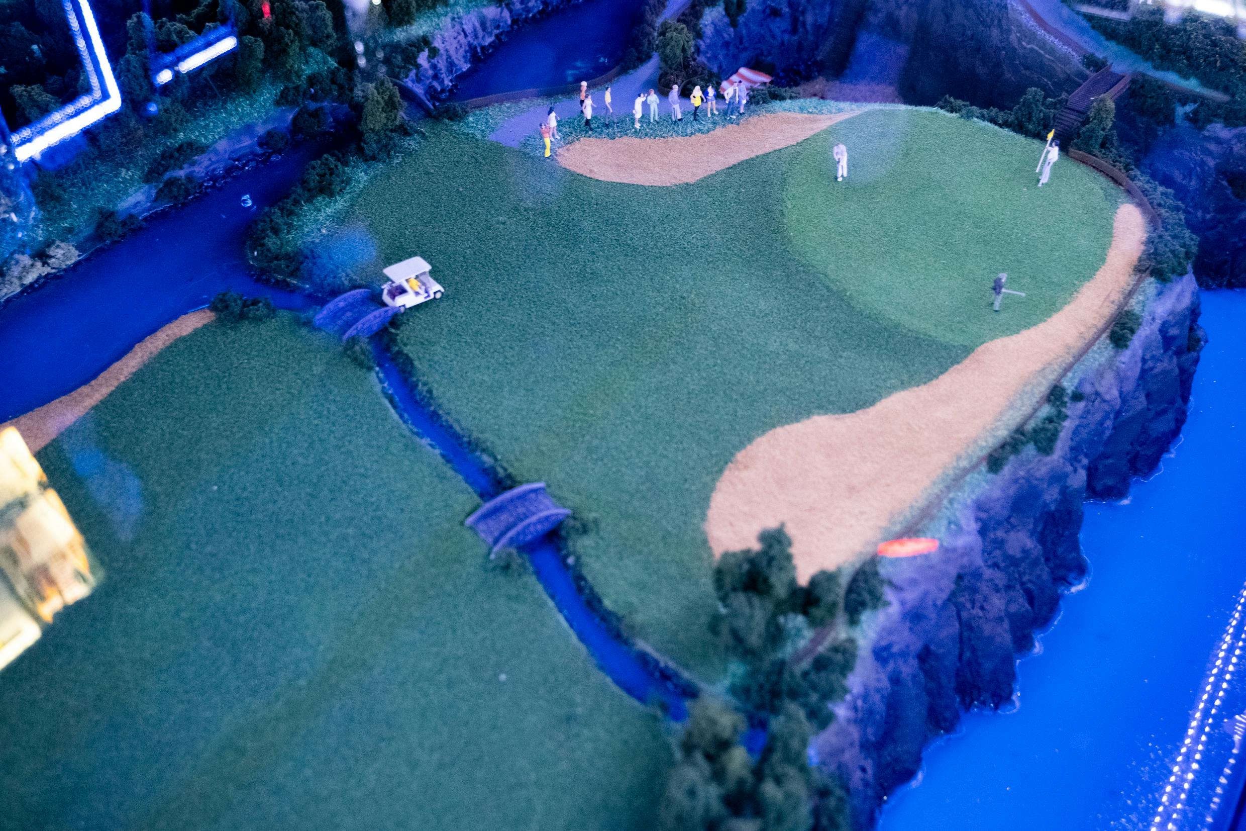 【馬車道駅4分】石壁×照明が映えるレンタルホール・ライブバー|ライブや撮影に最適