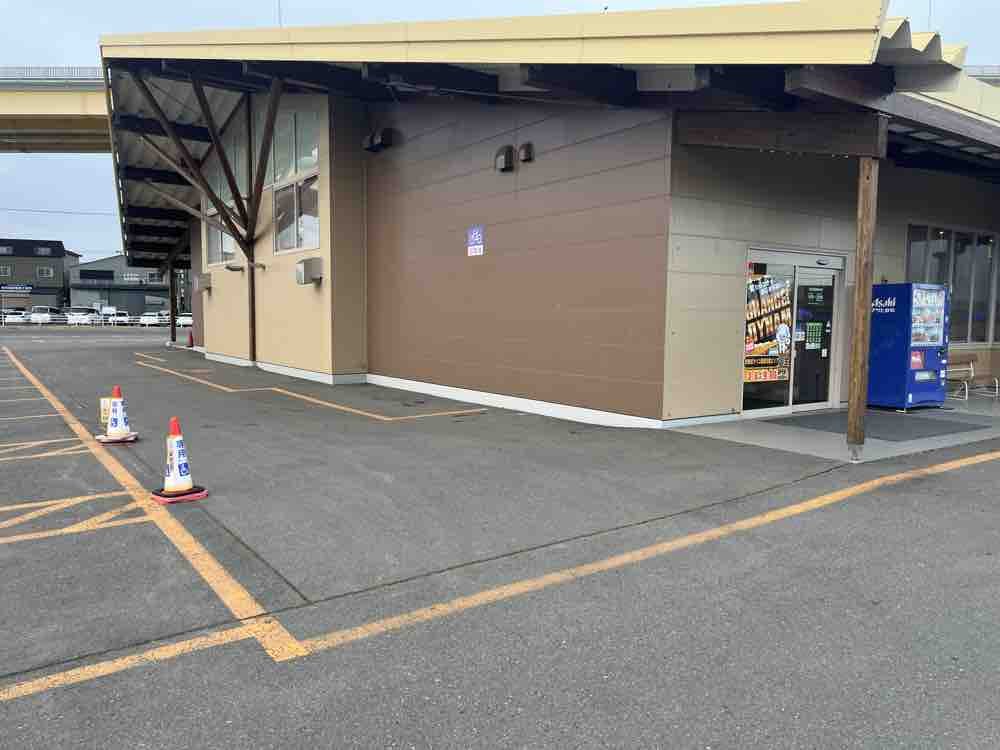 【八戸うみねこマラソン/ダイナム青森八戸港店ゆったり館】キッチンカー出店に最適なマラソン大会限定のスペース(最大15台募集)