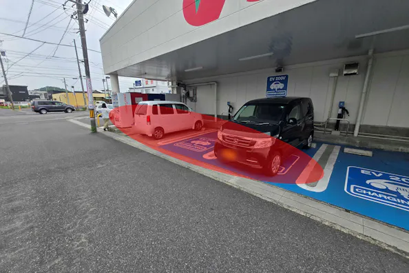 【サンマートサカイ蘇原店】キッチンカーや販促プロモーションに最適な駐車場スペース