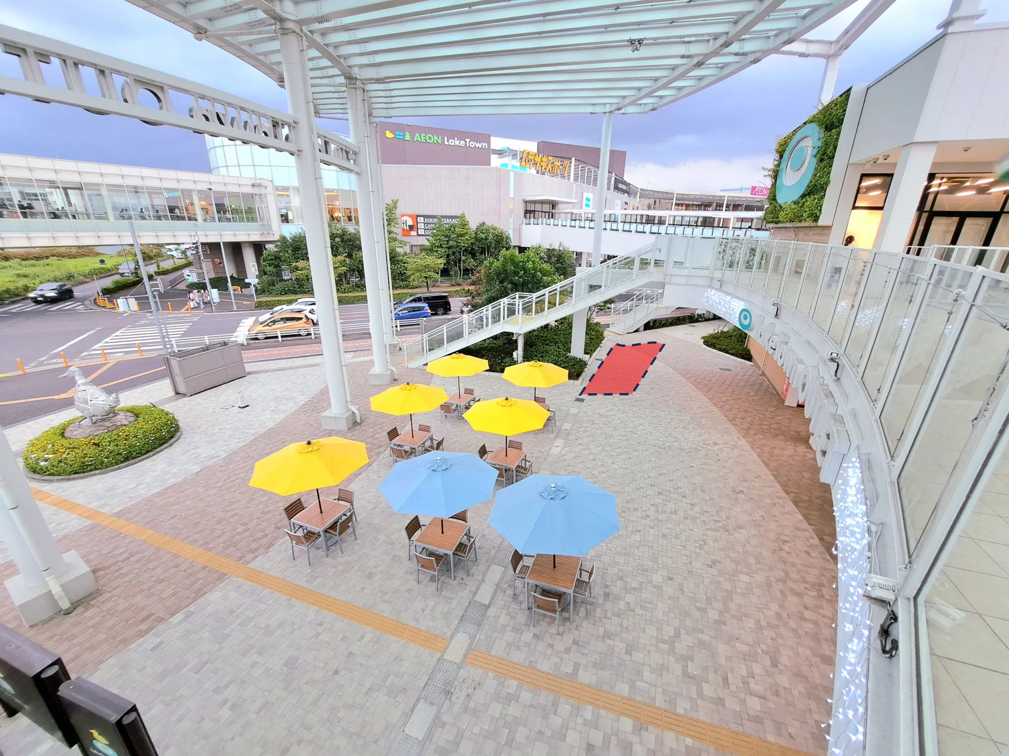 【イオンレイクタウンアウトレット】2nd Ave.1F（先端）②の画像