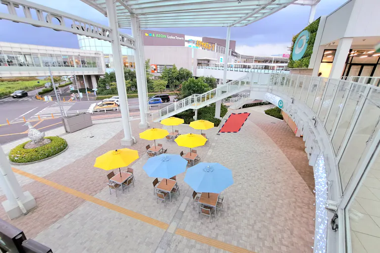 【イオンレイクタウンアウトレット】2nd Ave.1F(先端)②の画像1