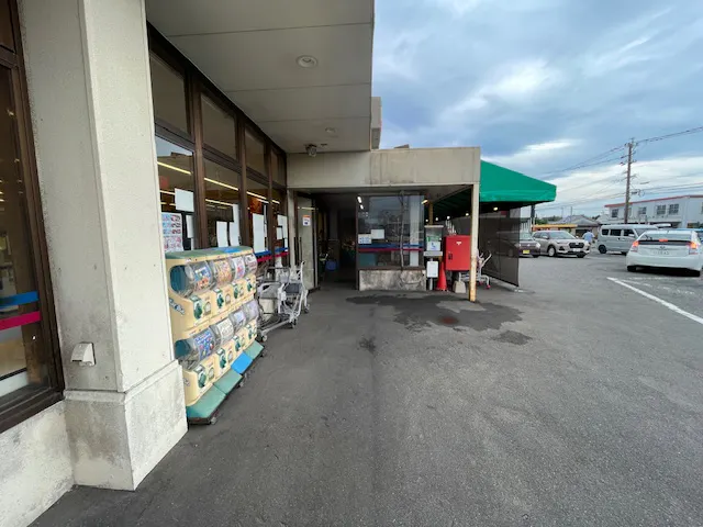 【ショッピングのだ 阿波岐原店】プロモーションや食物販に最適な視認性の高い店頭スペース