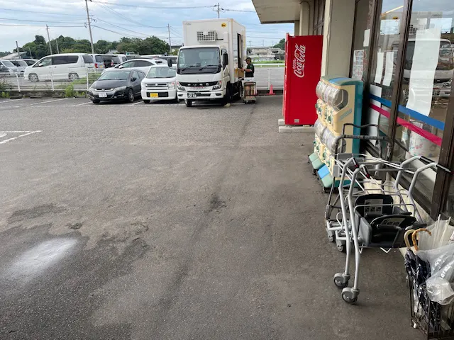 【ショッピングのだ 阿波岐原店】プロモーションや食物販に最適な視認性の高い店頭スペース