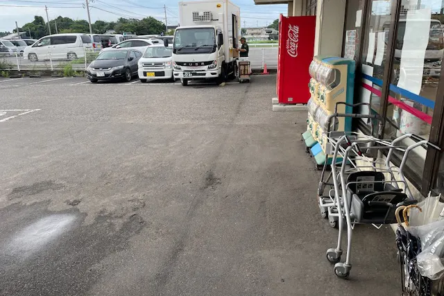 【ショッピングのだ 阿波岐原店】プロモーションや食物販に最適な視認性の高い店頭スペース