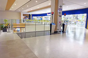 【イオンモール上尾】2F ウエストコート吹抜け横