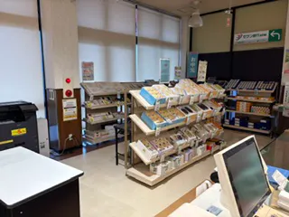 【天満屋ハピーズ高野店】サービスカウンター横（レジ横） 各種プロモーション、会員獲得イベントに最適な屋内催事イベントスペース