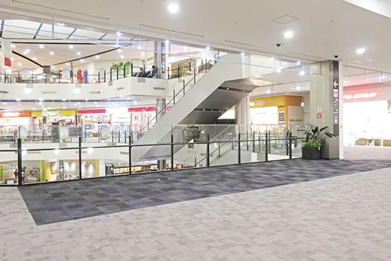 【イオンモール堺鉄砲町】2Fイオンスタイル前ブリッジの画像1