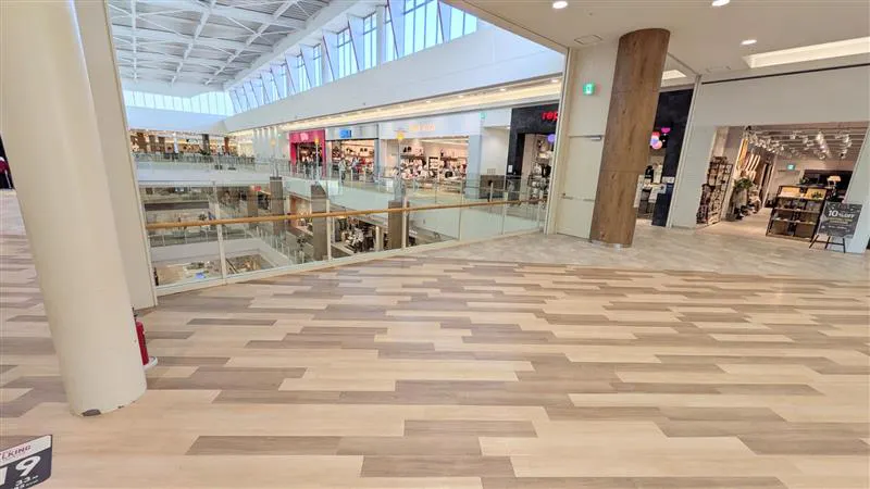 【イオンモール名取】3Fなとりコート(西側)の画像