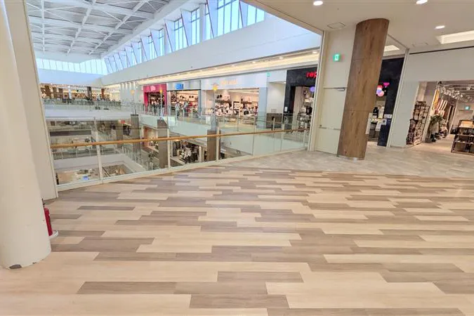 【イオンモール名取】3Fなとりコート(西側)