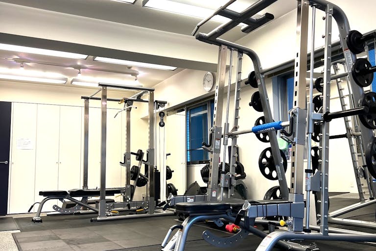 【東銀座駅4分】レンタルジム 設備(マーシンルー)