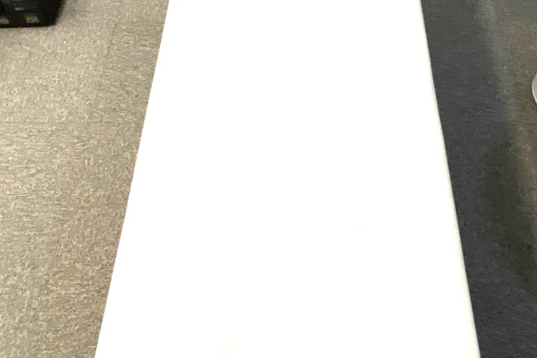 【東銀座駅4分】レンタルジム 設備(マッサージベッド)