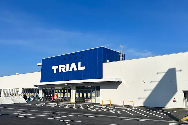 【スーパーセンタートライアル古賀花見店】食物販やPR活動に最適な店内「1Fエレベーター前 スペース」※NG業種有