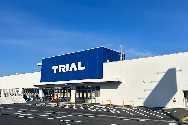 【スーパーセンタートライアル古賀花見店】食物販やPR活動に最適な店内「1Fエレベーター前 スペース」※NG業種有