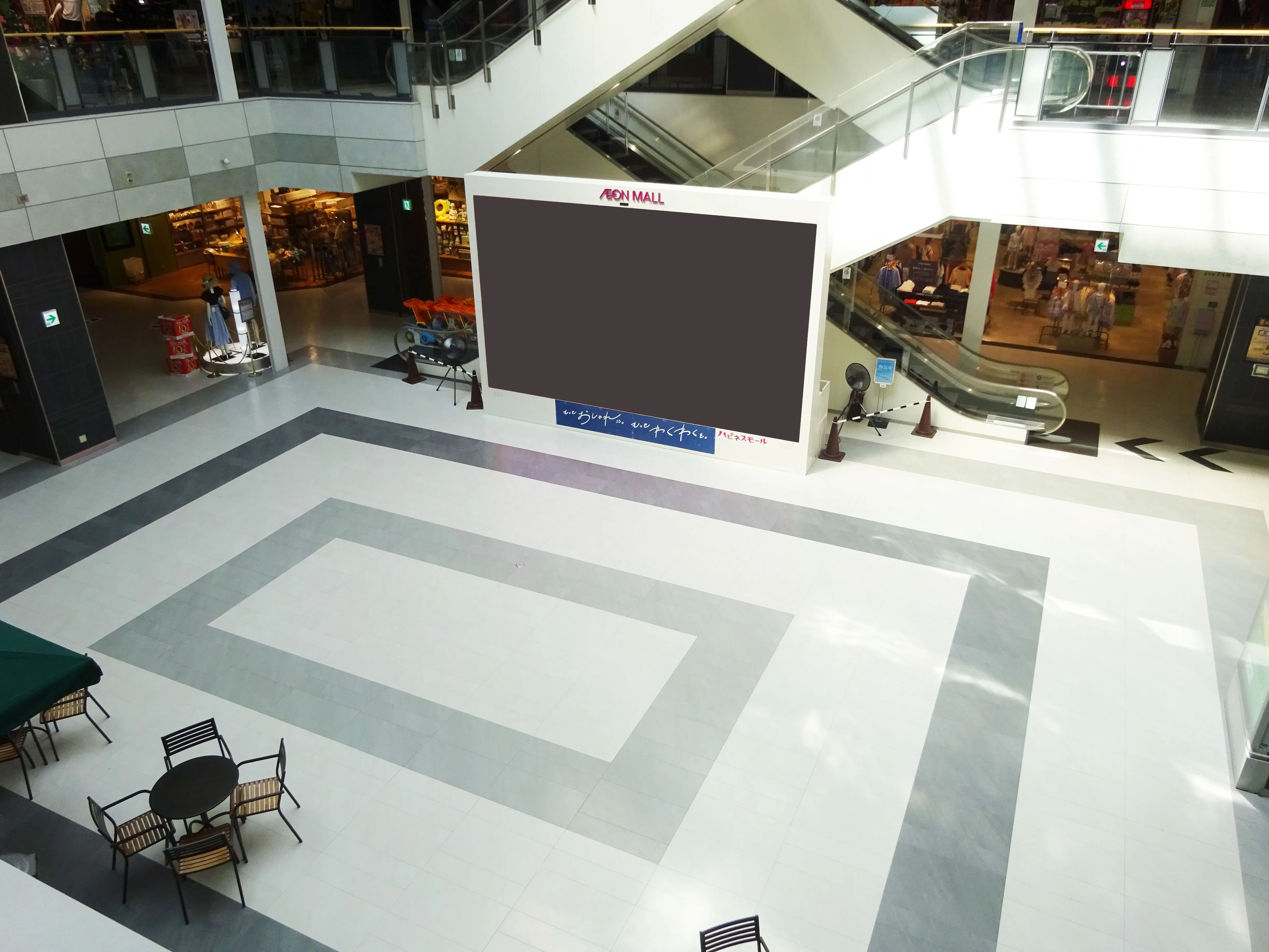 【イオンモール川口前川】サウスコートの画像