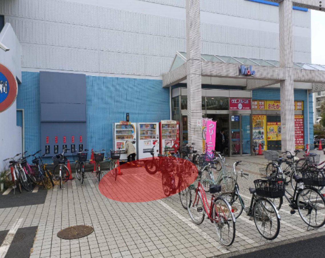 【イオン金沢シーサイド】キッチンカーや食物販イベント等に適した入り口近くの屋外スペース2