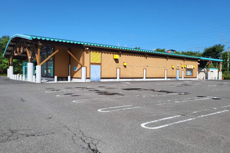 【ダイナム福島白河西郷店】キッチンカーの開催に最適なアミューズメント施設のイベントスペースの画像1