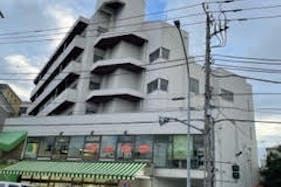 【スーパーマルヤマ三春台店】キッチンカー出店やプロモーションに最適な地域密着型スーパーの屋外軒先イベントスペース