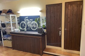 【西鉄平尾駅13分】アパレルブランドのポップアップストアや展示会に最適な什器類の豊富なイベントスペース