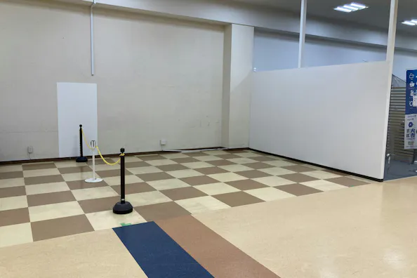 【ニシムタ N's CITY谷山店】PRや物販利用が可能な2F出入り口付近のスペース