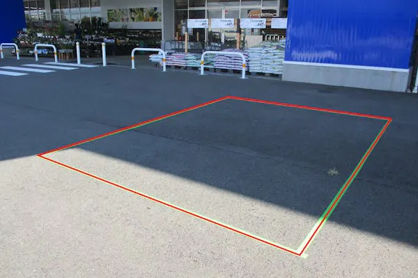 【サンデー盛岡みたけ店】屋外駐車場 キッチンカーの出店に最適なホームセンター内駐車場の屋外イベントスペース