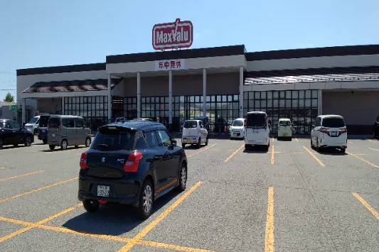 【マックスバリュ白山】駐車場(移動販売車 電源付き)キッチンカー出店に最適なスーパー店外催事イベントスペース