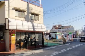 【千歳烏山駅10分】イラスト展示や小物アクセサリーなどのポップアップに最適な住宅街の間に佇むギャラリー&バーイベントスペース