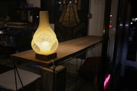 【千歳烏山駅10分】イラスト展示や小物アクセサリーなどのポップアップに最適な住宅街の間に佇むギャラリー&バーイベントスペース