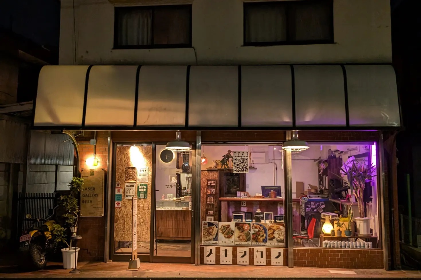 【千歳烏山駅10分】イラスト展示や小物アクセサリーなどのポップアップに最適な住宅街の間に佇むギャラリー&バーイベントスペース