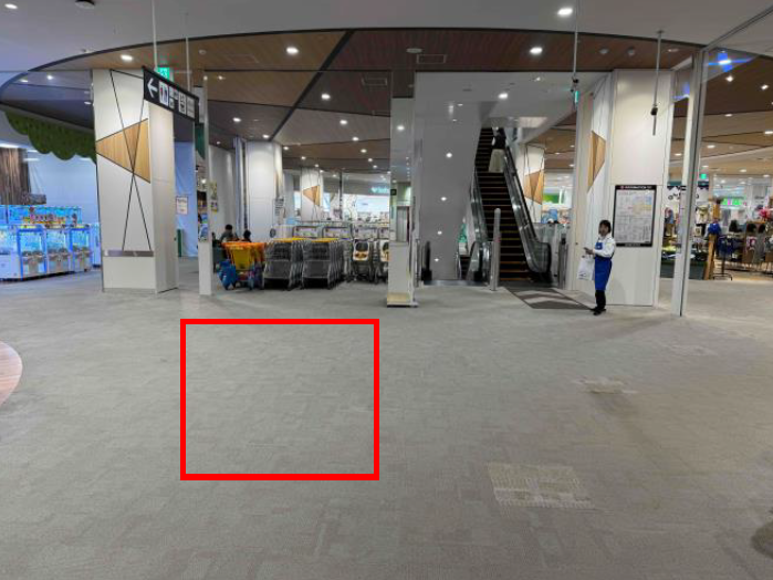 【イオンスタイル仙台卸町】3F中央エスカレーター前 販促プロモーションに最適なスーパー店内催事イベントスペース