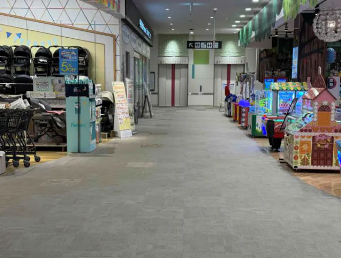 【イオンスタイル仙台卸町】3F中央エスカレーター前 販促プロモーションに最適なスーパー店内催事イベントスペース