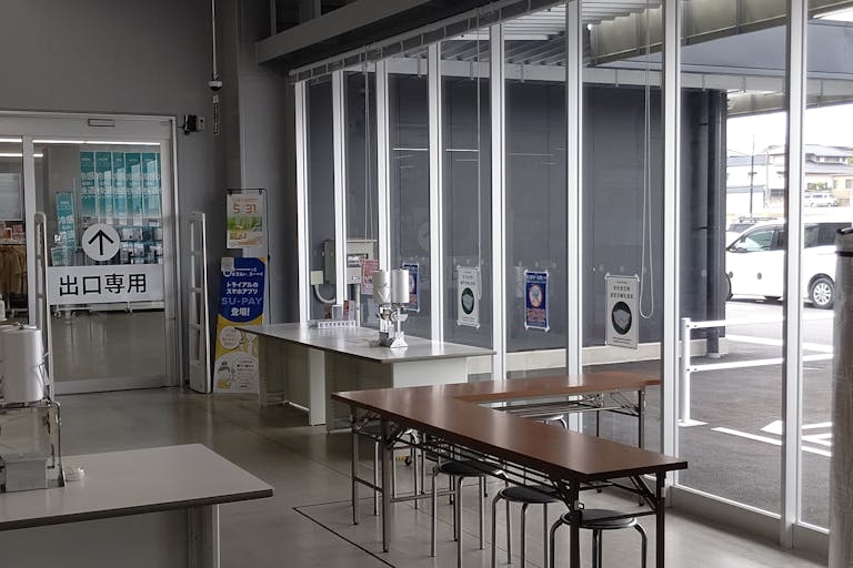 【メガセンタートライアル郡山八山田店】食物販やPR活動に最適な店内 「Ⓒ 1Fレジアウトスペース」※NG業種有の画像1