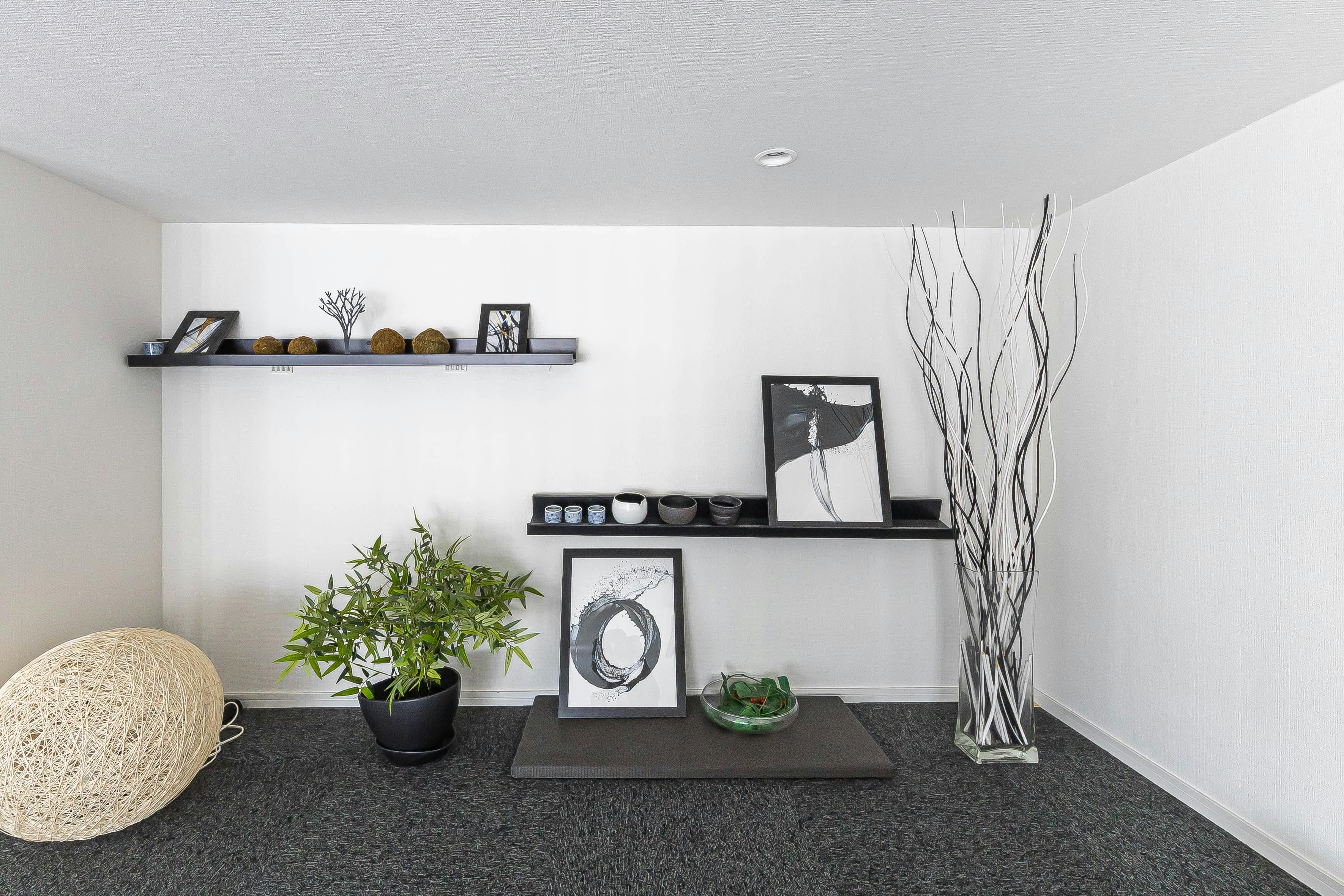 【代々木駅4分】天井高4m・三面採光で自然光豊かな新宿を一望できる撮影スタジオ