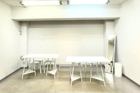 【自由が丘ひかり街|30号】アパレル・ファッション関連のポップアップストアや展示販売に適した自由が丘の商店街内イベントスペース(什器レンタル 無料)