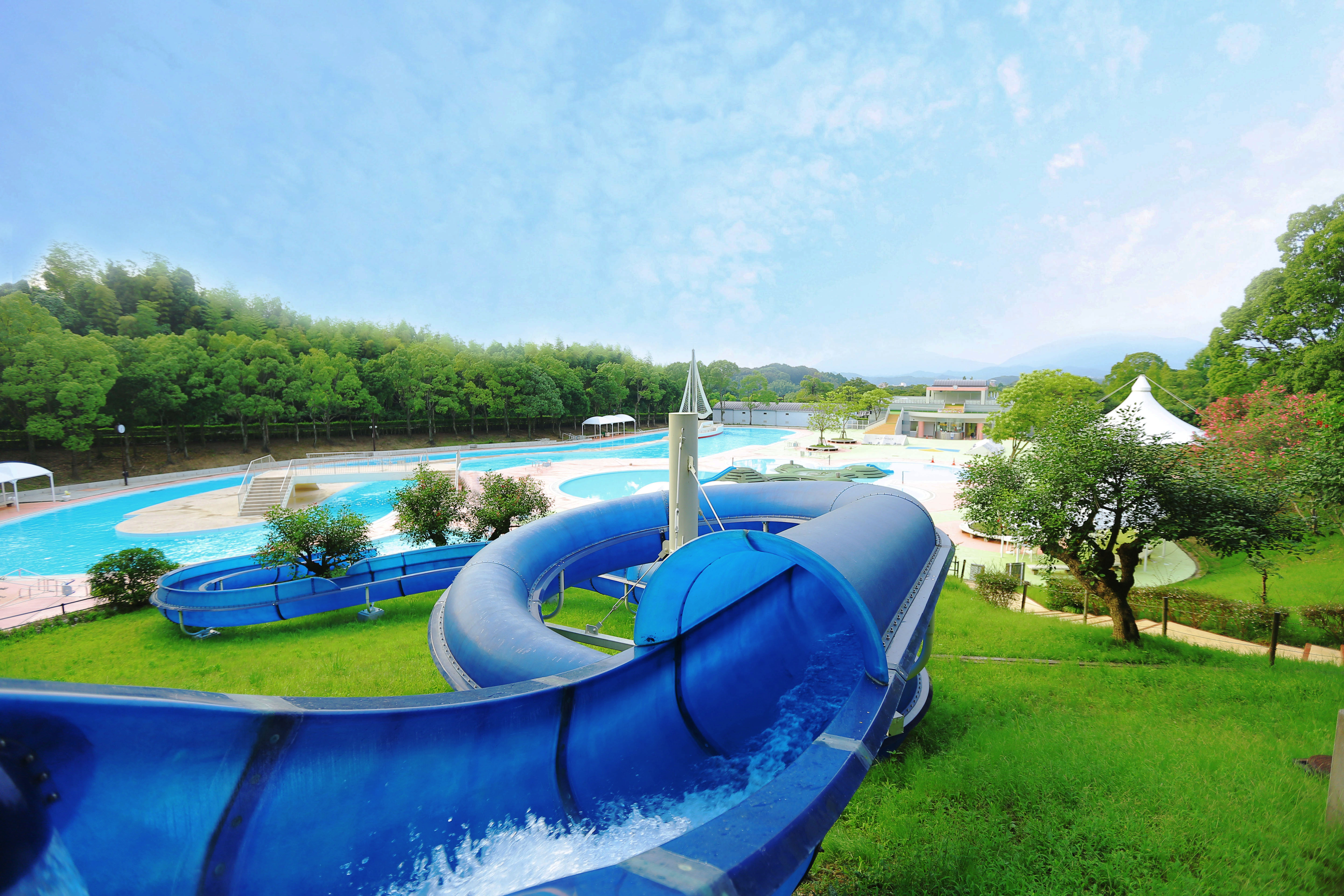 夏は多くの家族連れで賑わいます