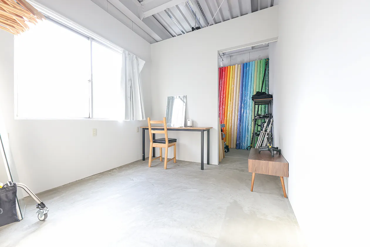 【押上駅(スカイツリー前)3分】展示会・撮影・各種イベントに最適な白を基調とした屋上も利用可能なスペース