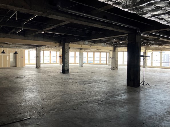 【沼津ラクーン8F】沼津駅から2分！大規模イベントや展示会に最適な1フロア丸ごと利用できるイベントスペース