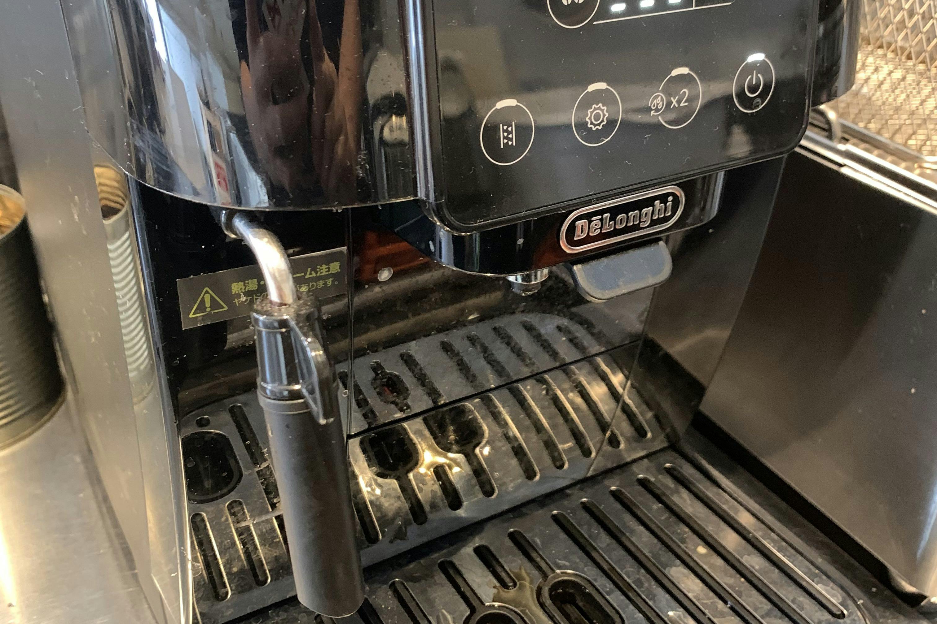 コーヒーマシン デロンギ