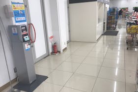 【西友 松河戸店】1階催事場付近 プロモーション用途や物販、食物販のポップアップストアに最適なスーパー店内催事イベントスペース