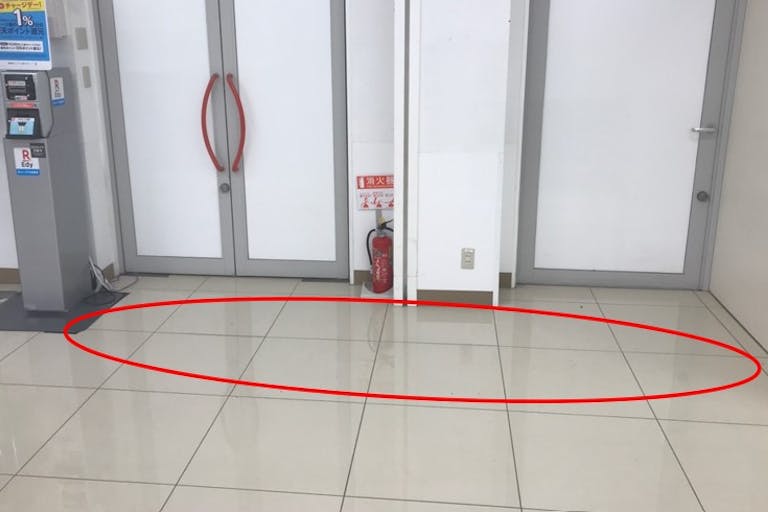 【西友 松河戸店】1階催事場付近 プロモーション用途や物販、食物販のポップアップストアに最適なスーパー店内催事イベントスペースの画像1