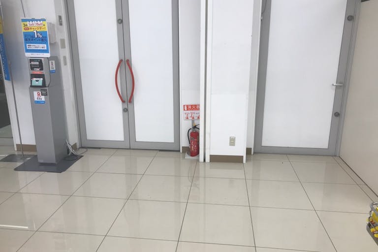 【西友 松河戸店】1階催事場付近 プロモーション用途や物販、食物販のポップアップストアに最適なスーパー店内催事イベントスペースの画像3